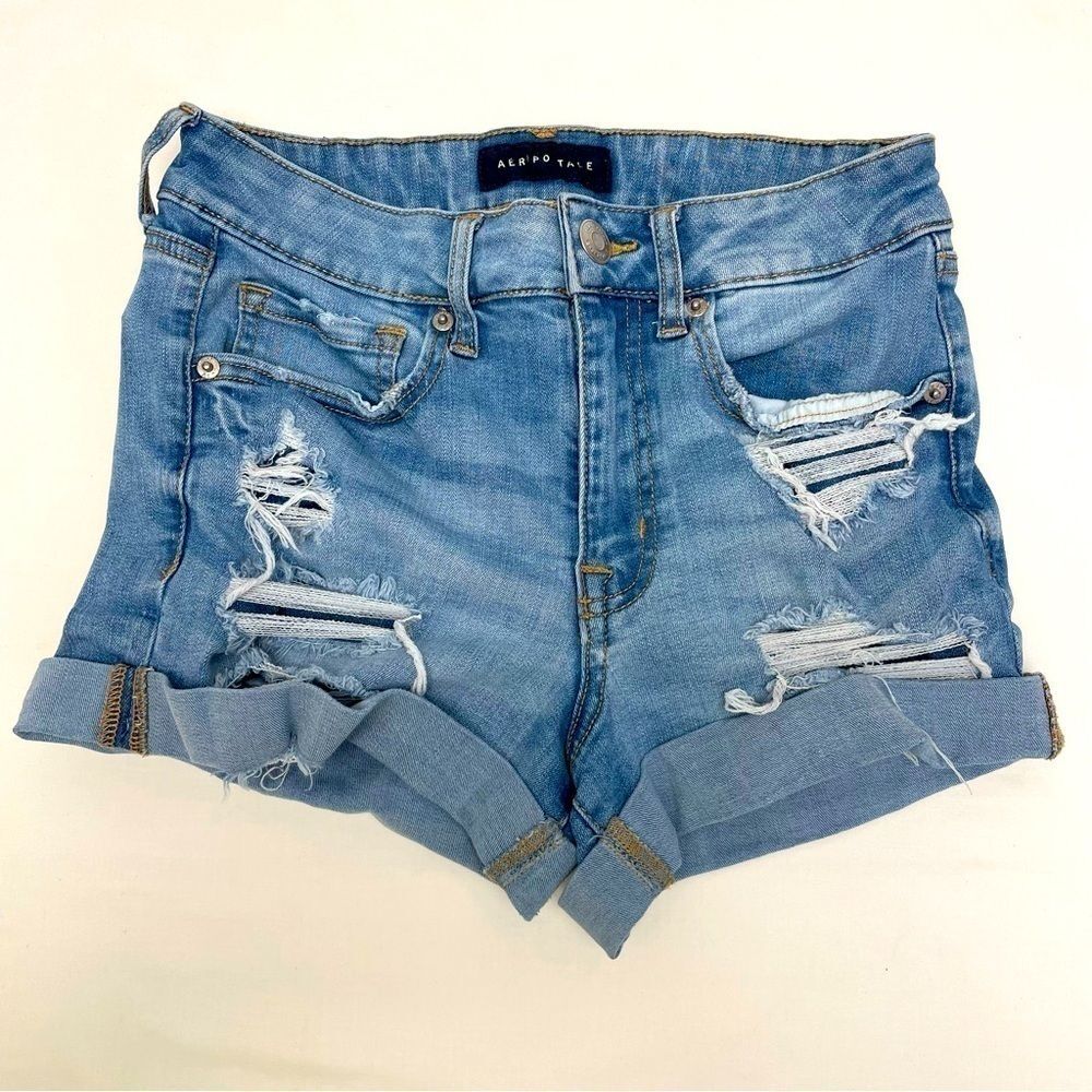 Aeropostale High Rise Midi Shorts Regular Cuffed Distressed Women’s Size 2